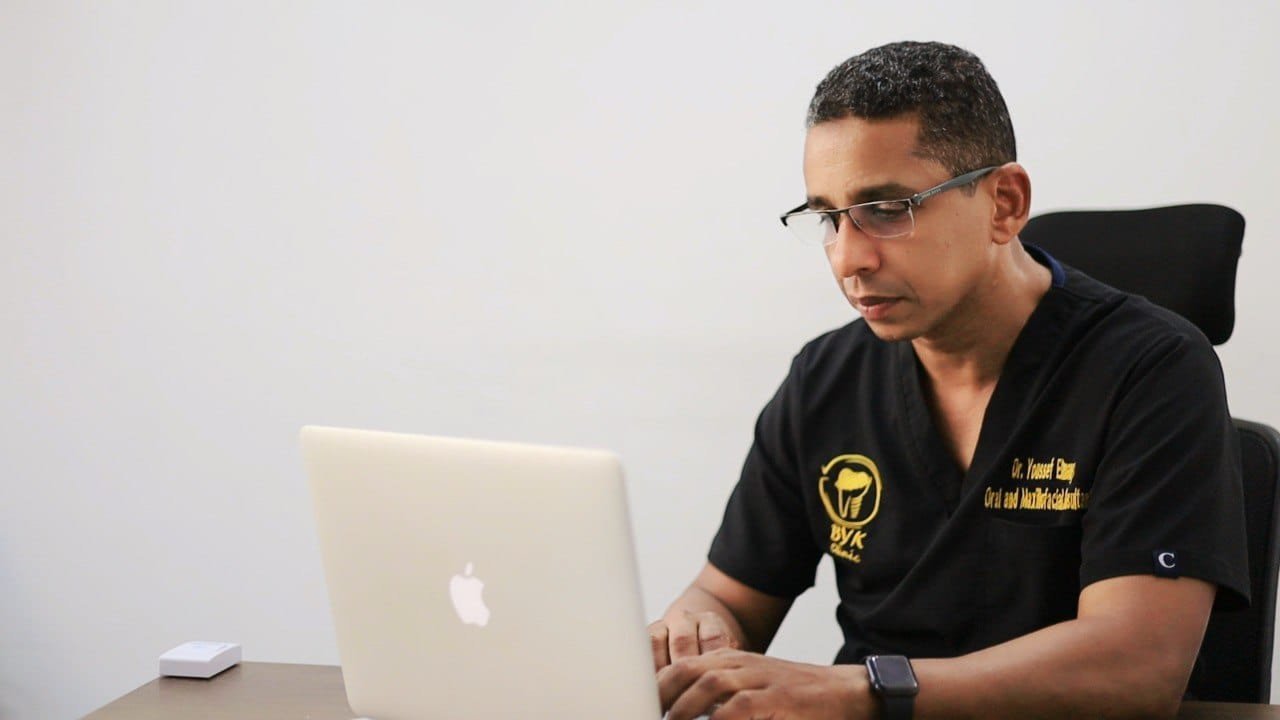 د.يوسف المنسى